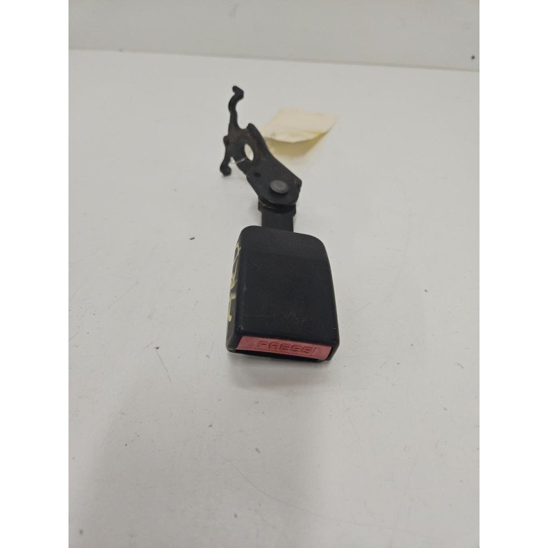 Attache Ceinture Arriere Droit Renault Megane 3 Phase 1 (1)