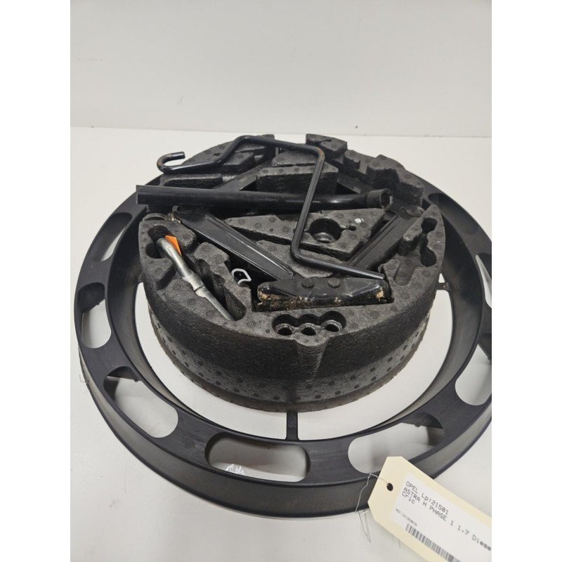 Cric (ensemble Depannage) Opel Astra H Phase 1 (1)