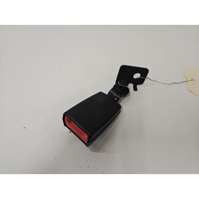 Attache Ceinture Arriere Gauche Opel Astra J Phase 2 (1)