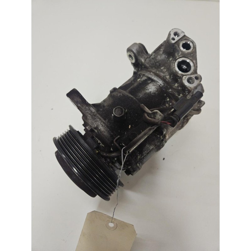 Compresseur Clim Bmw Serie 1 F20 Phase 2 (1)