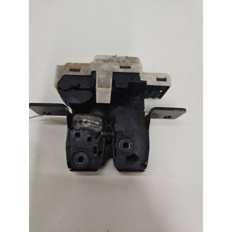 Serrure De Coffre Renault Clio 3 Phase 1 (1)