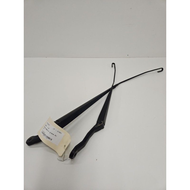 Bras Essuie Glace Avant Peugeot 206+ (1)