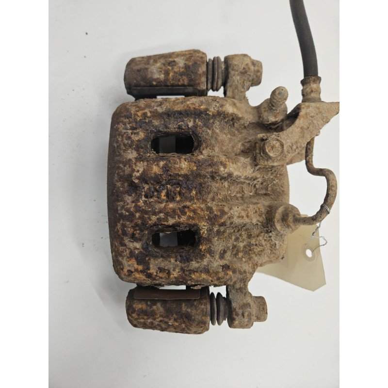 Etrier Avant Gauche (freinage) Mitsubishi Pajero 2 Phase 2 (1)