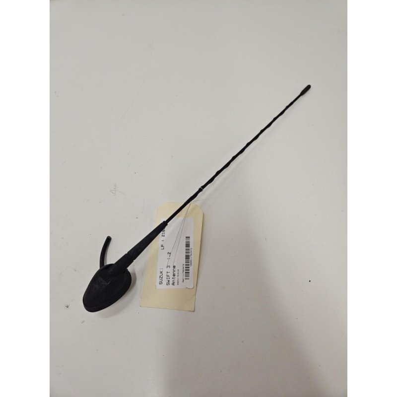 Antenne Suzuki Swift 3 (1)
