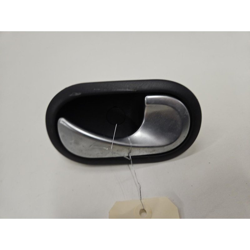 Poignee Interieur Arriere Droit Renault Modus Phase 1 (1)