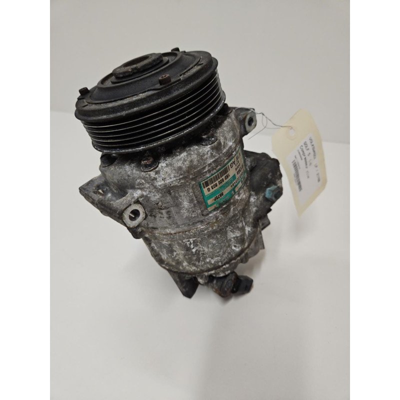 Compresseur Clim Volkswagen Golf 5 (1)