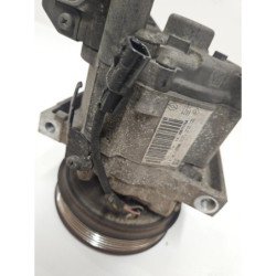 Compresseur Clim Dacia Sandero 1 (4)