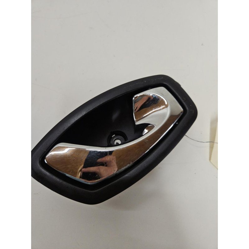 Poignee Interieur Avant Droit Renault Scenic 3 Phase 3 (1)