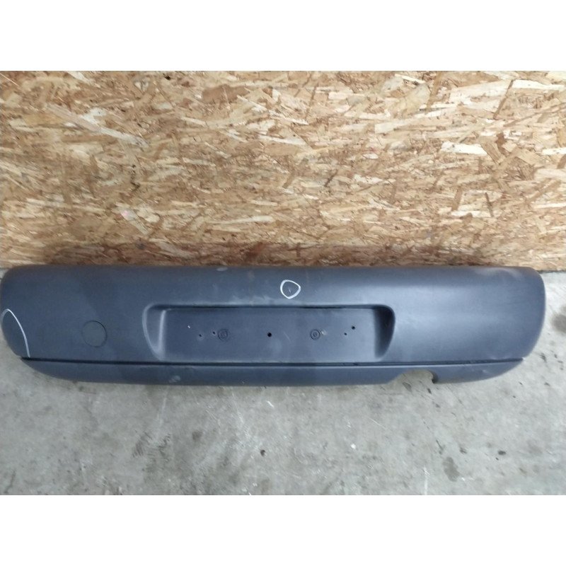 Pare Choc Arriere Ford Fiesta 4 Phase 1 (1)