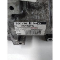 Compresseur Clim Dacia Sandero 1 (4)