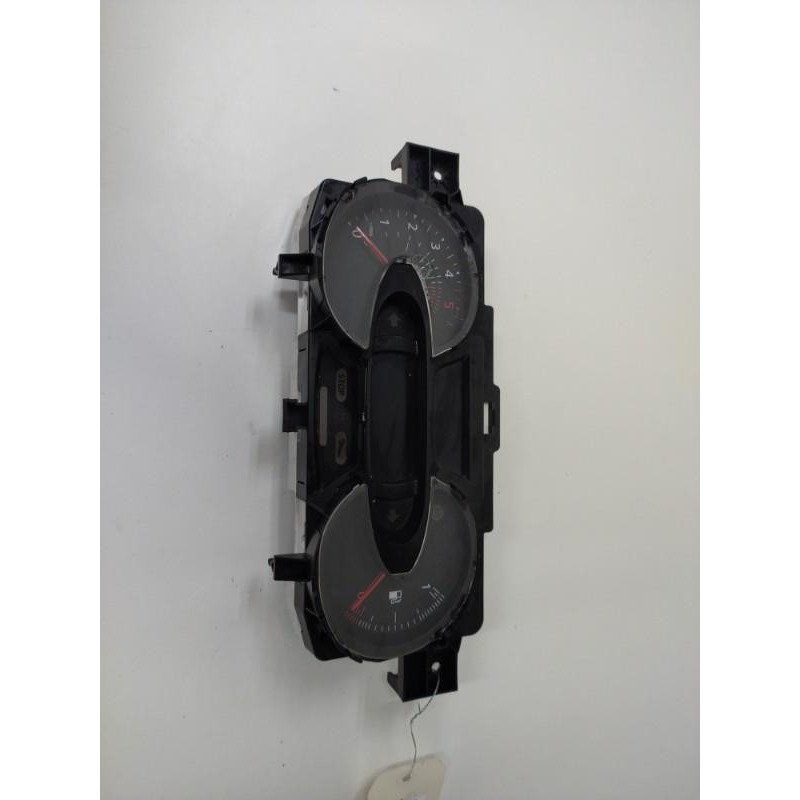 Compteur Renault Trafic 3 Court Phase 1 (1)