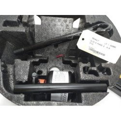 Cric (ensemble Depannage) Renault Clio 4 Phase 2 (3)