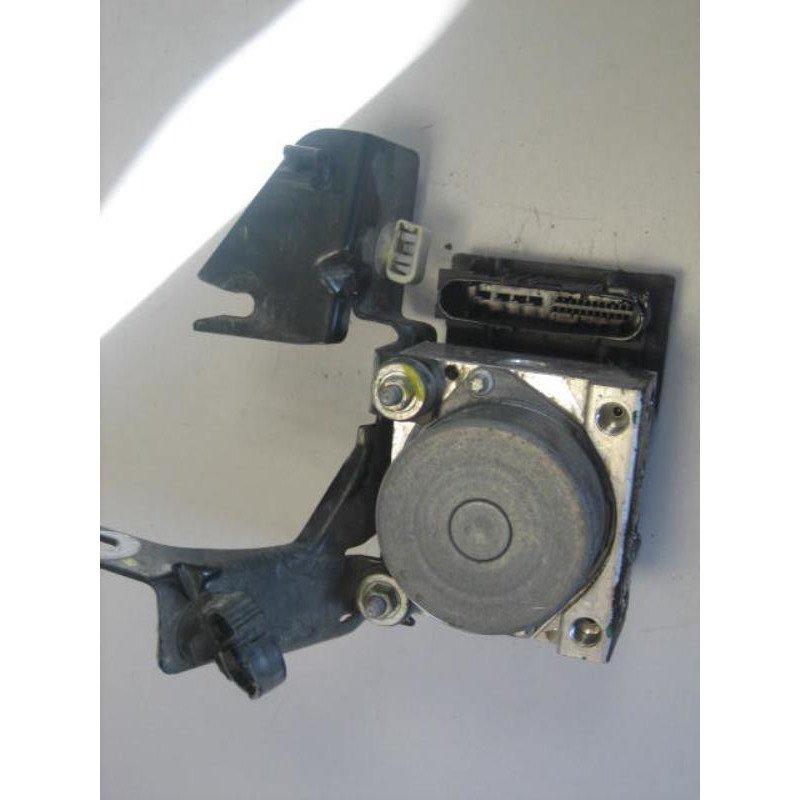 Bloc Abs (freins Anti-blocage) Dacia Logan 1 Phase 1 (1)