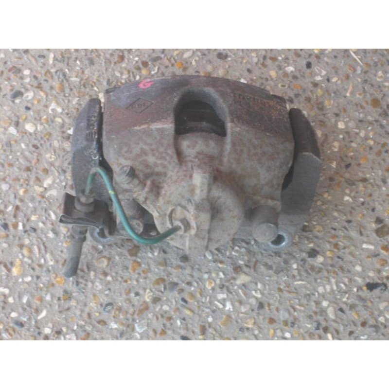 Etrier Avant Gauche (freinage) Renault Laguna 2 Phase 1 (1)