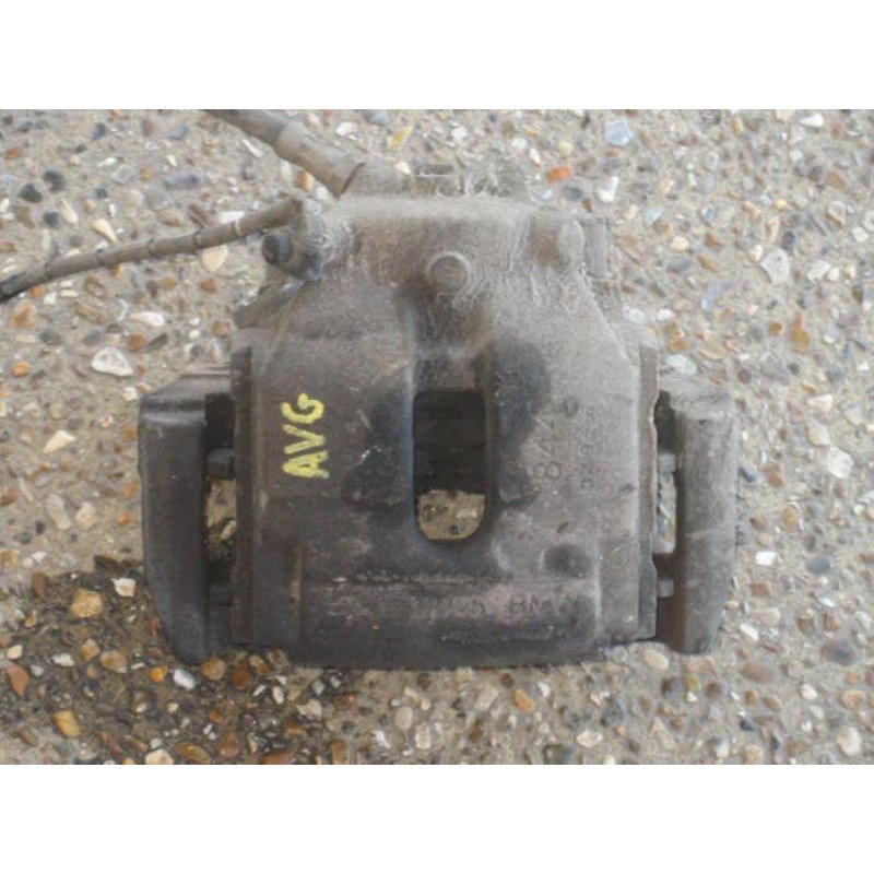 Etrier Avant Gauche (freinage) Bmw X3 E83 Phase 1 (1)