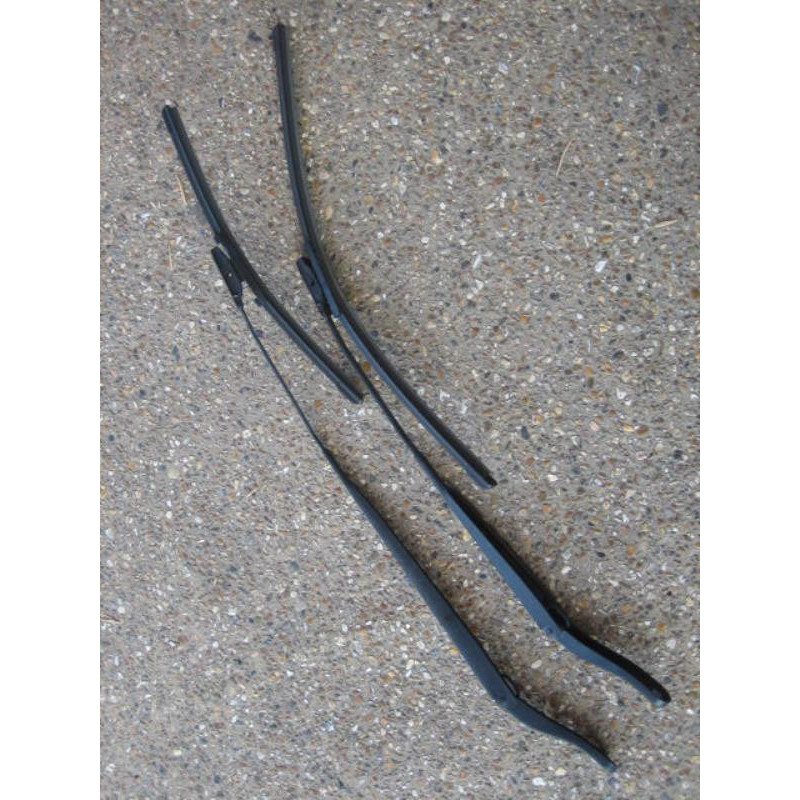 Bras Essuie Glace Avant Renault Megane 3 Phase 1 Coupe (1)