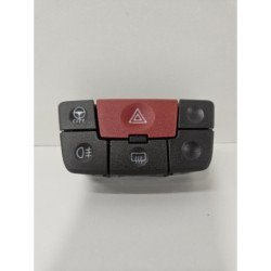 Bouton De Warning Fiat Panda 2 Phase 2 (1)