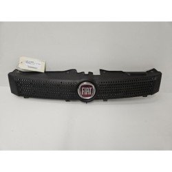 Calandre Fiat Panda 2 Phase 2 (1)