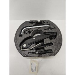 Cric (ensemble Depannage) Volkswagen Golf 6 (1)