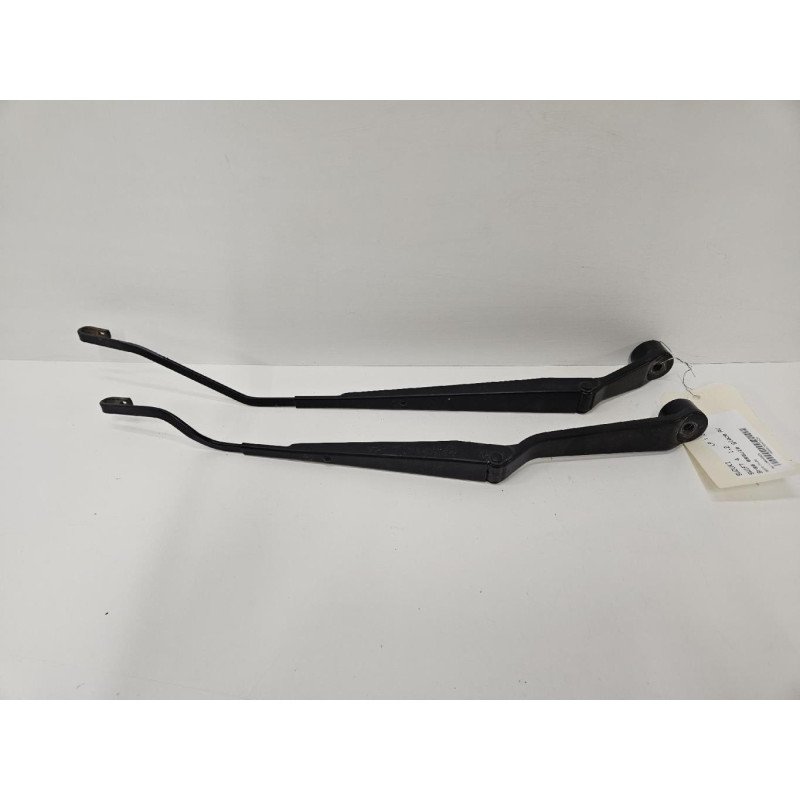 Bras Essuie Glace Avant Suzuki Swift 4 (1)