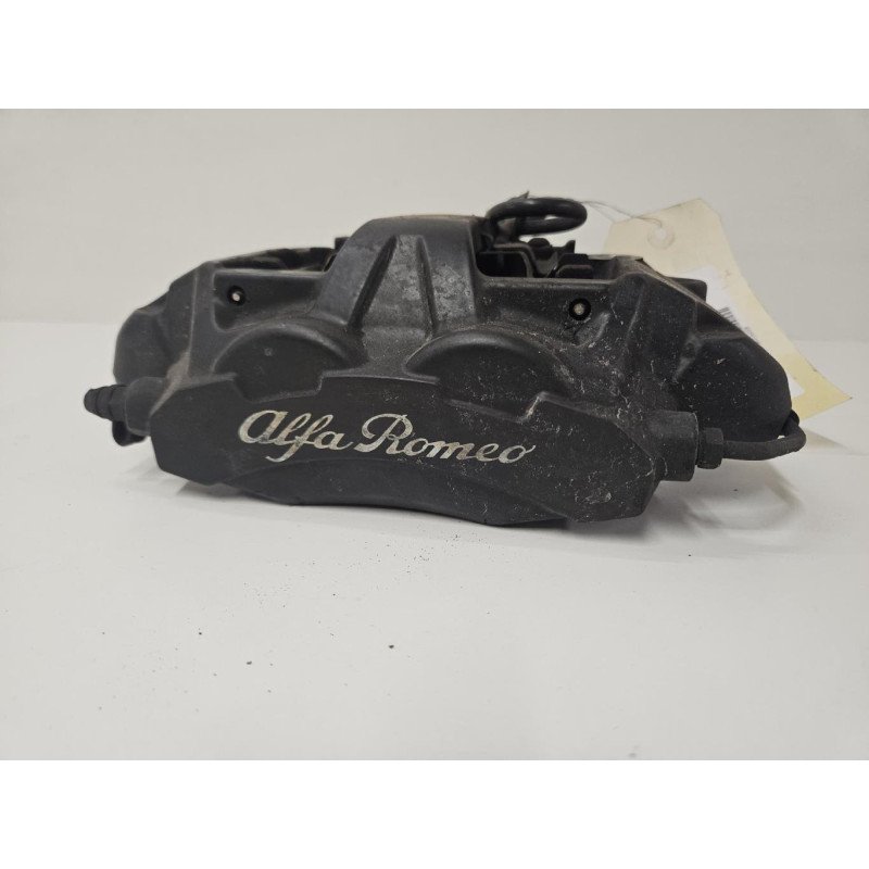 Etrier Avant Gauche (freinage) Alfa Romeo Giulia 2 Phase 1 (3)