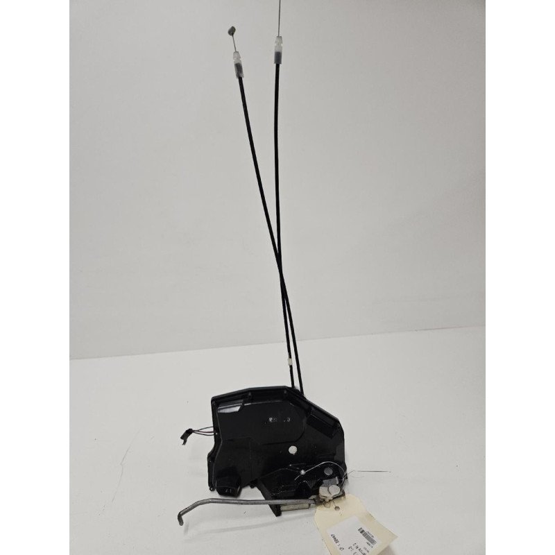 Serrure Avant Droit Suzuki Swift 3 (1)