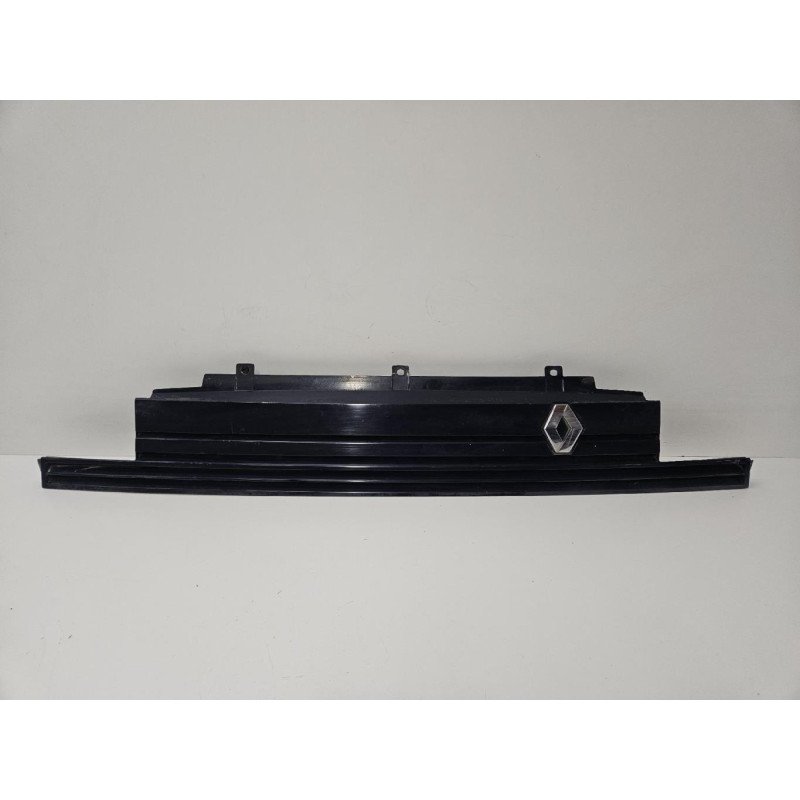 Calandre Renault Super 5 (1)