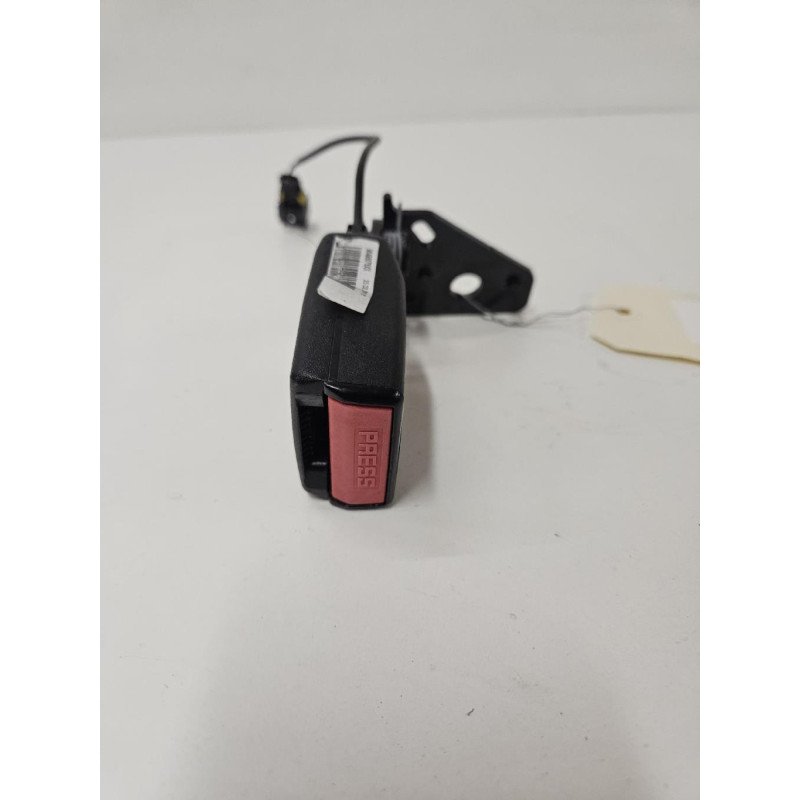 Attache Ceinture Arriere Gauche Peugeot 207 Phase 2 (1)