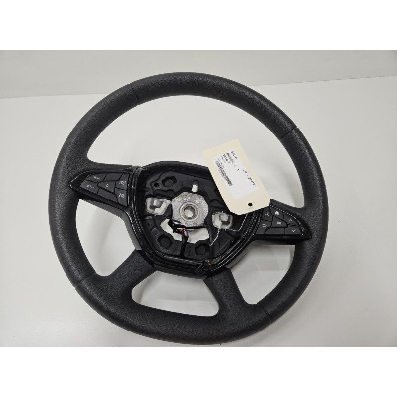 Volant Dacia Sandero 3 (1)