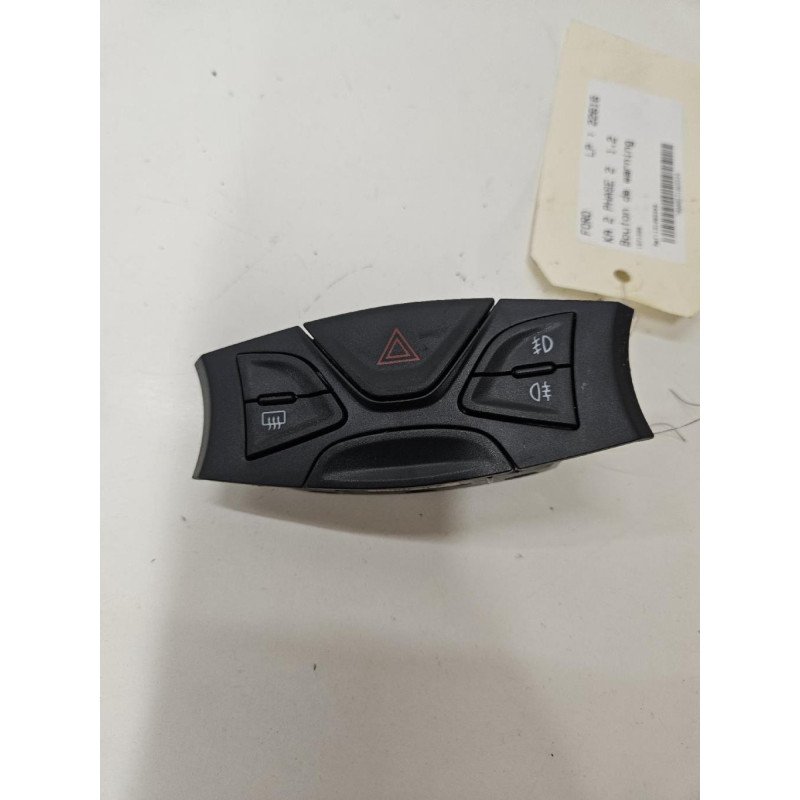 Bouton De Warning Ford Ka 2 Phase 2 (1)
