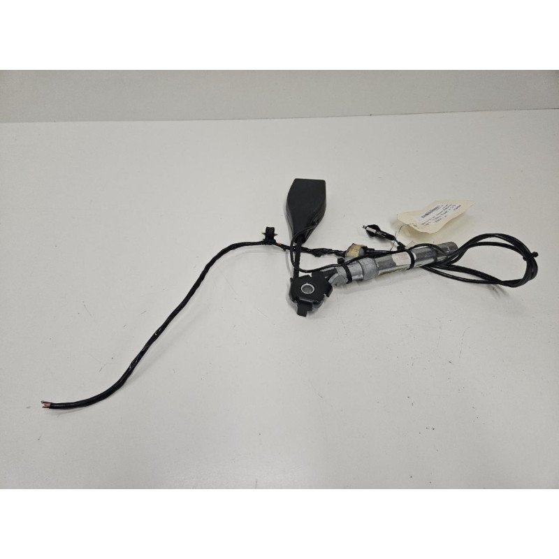 Pretensionneur De Ceinture Avant Gauche Renault Clio 2 Campus Phase 1 (1)