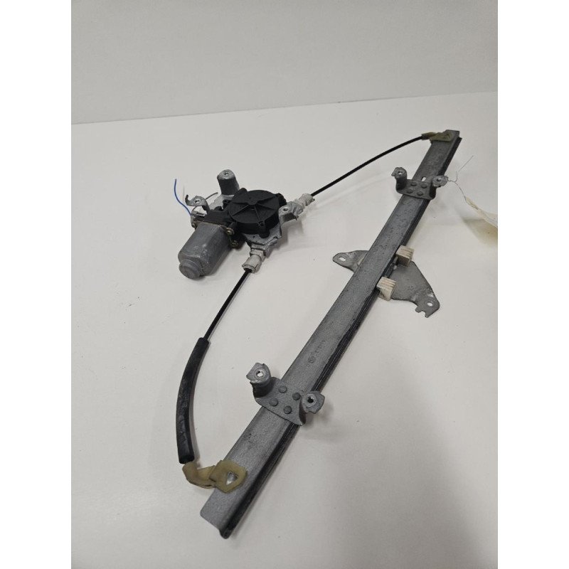 Leve Vitre Electrique Avant Gauche Nissan Almera Tino Phase 1 (1)