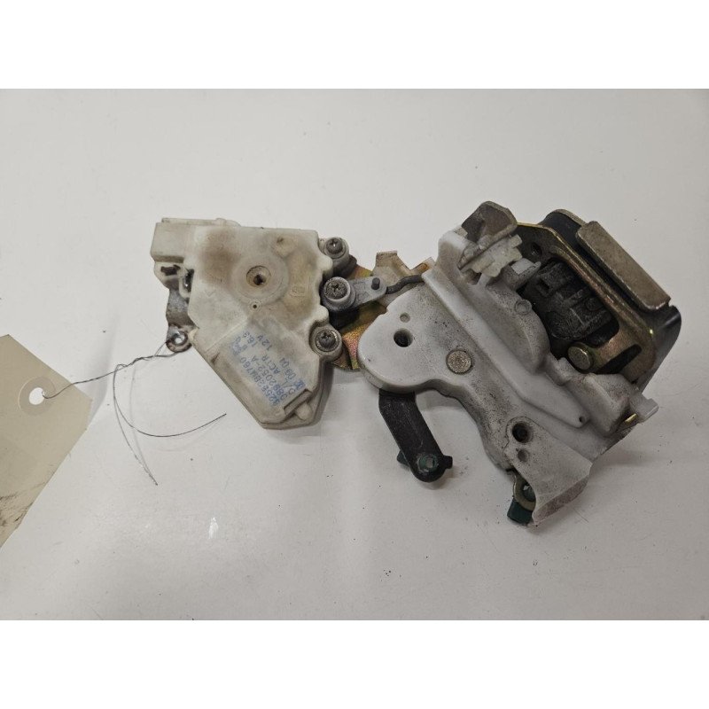 Serrure Arriere Droit Nissan Almera Tino Phase 1 (1)