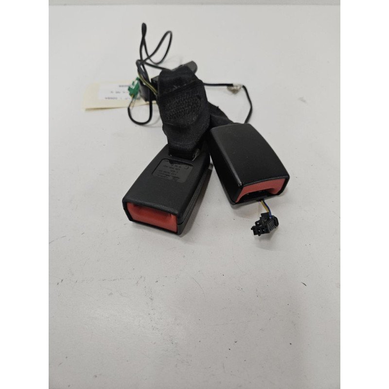 Attache Ceinture Arriere Gauche Fiat Panda 3 Phase 1 (1)