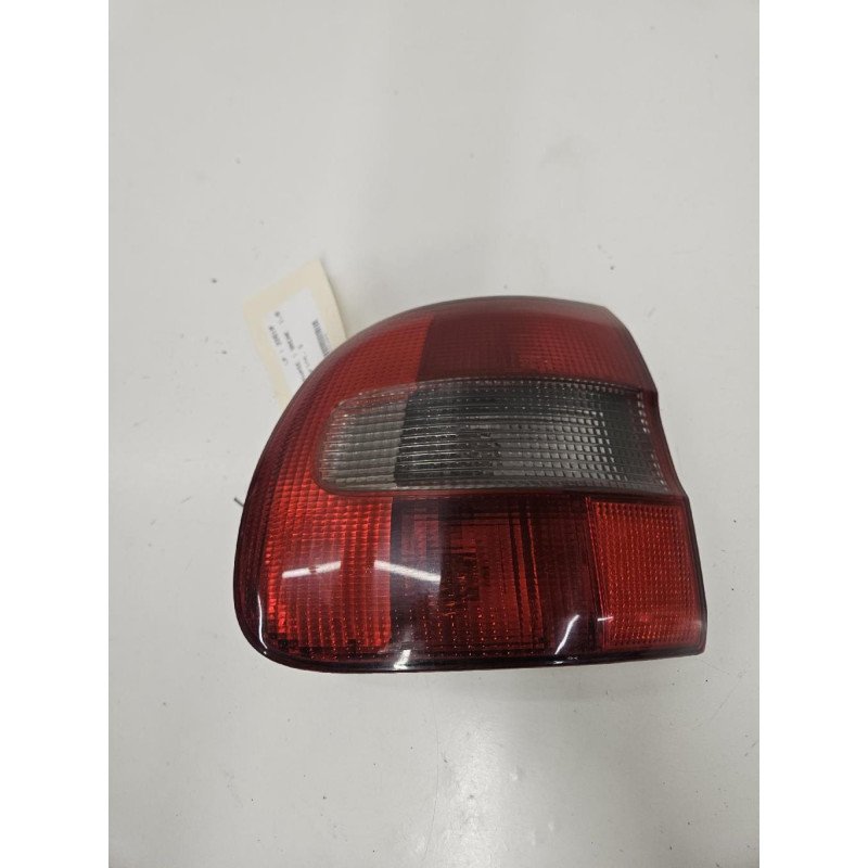 Feu Arriere Principal Gauche (feux) Volvo V 40 1 Phase 1 Break (1)