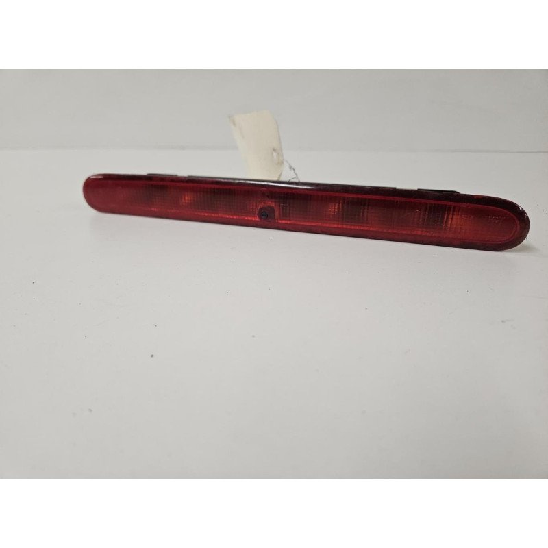 Feu Arriere Stop Central Peugeot 206 Phase 1 (1)