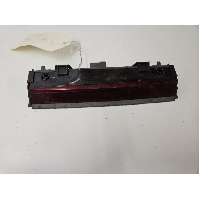 Feu Arriere Stop Central Alfa Romeo 147 Phase 2 (1)