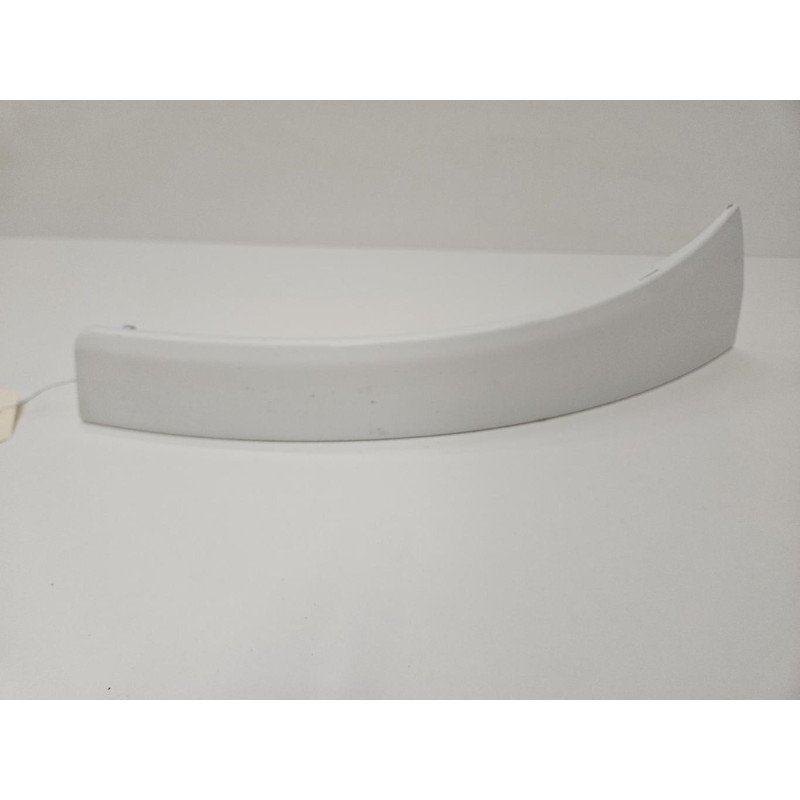 Enjoliveur Moustache Optique Avant Droit Citroen Jumper 3 Phase 1 (1)
