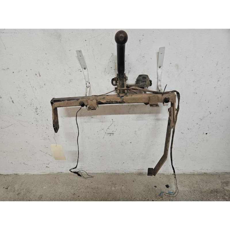 Attelage (boule De Remorquage) Peugeot 106 Phase 2 (1)