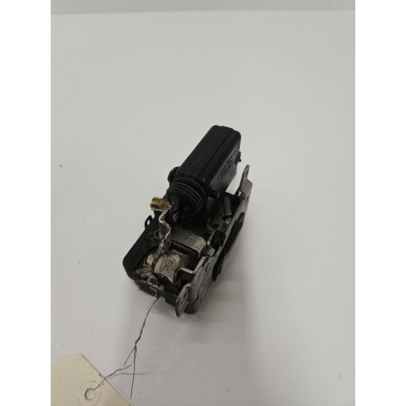 Serrure Arriere Gauche Dacia Sandero 1 (1)