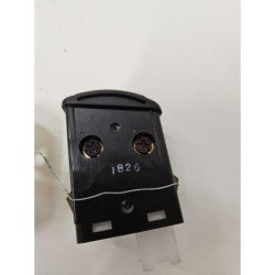 Bouton De Warning Mazda 323 4 Phase 2 (3)