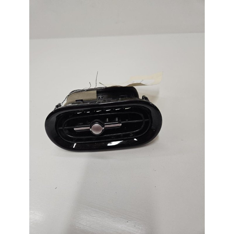 Aerateur Tableau De Bord Avant Droit Kia Picanto 3 Phase 2 (1)