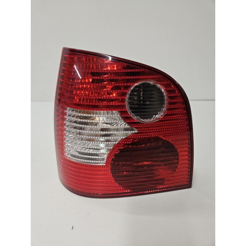 Feu Arriere Principal Gauche (feux) Volkswagen Polo 4 Phase 1 (1)