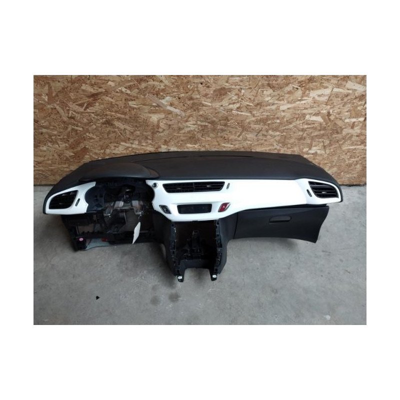 Tableau De Bord Citroen Ds3 Phase 1 (1)