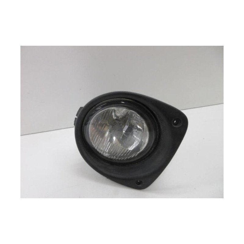 Anti Brouillard Droit (feux) Renault Clio 2 Phase 1 (1)