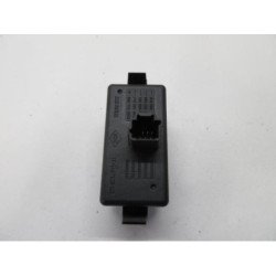 Bouton De Warning Renault Grand Scenic 3 Phase 1 (2)