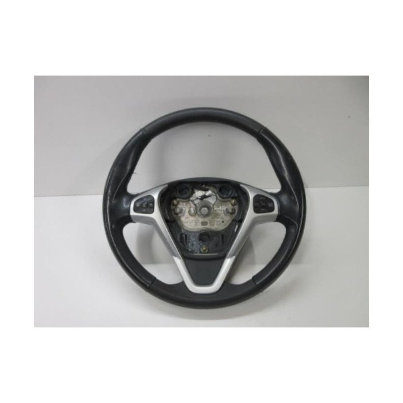 Volant Ford Fiesta 6 Phase 1 (1)