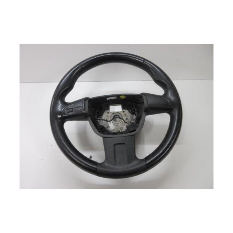 Volant Skoda Fabia 2 Phase 2 (1)
