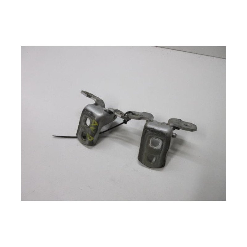 Charniere De Porte Avant Droit Renault Laguna 3 Phase 1 (1)