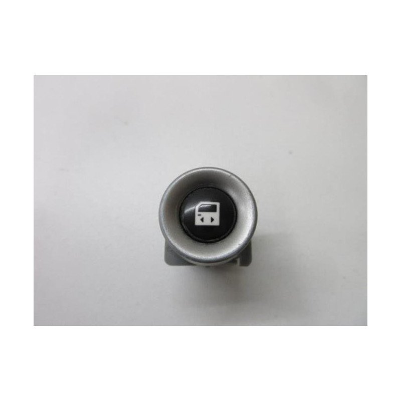 Fermeture Centralisee Avant Gauche Citroen C8 (1)